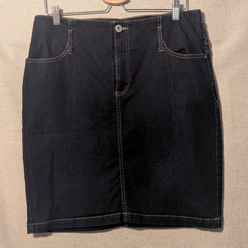 Inc Denim Above Knee Zipper Fly Skirt, Size 12